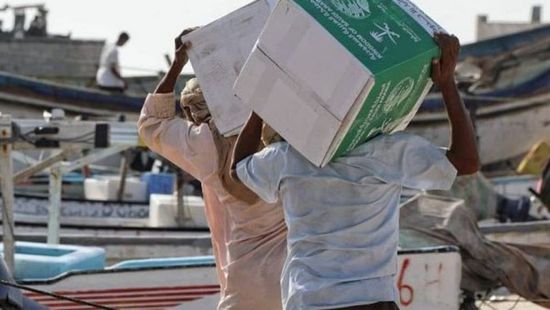 2000 كرتون تمور للأسر النازحة في مظفر