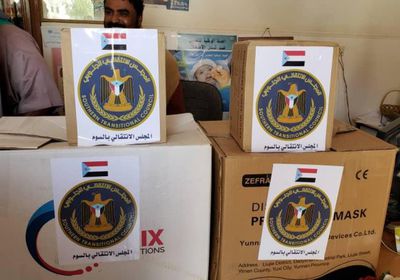 قدمها "الانتقالي".. منحة مساعدات طبية إماراتية إلى "صحة السوم"