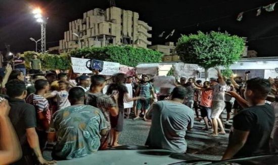 عاجل.. وصول الاحتجاجات مقر حكومة السراج