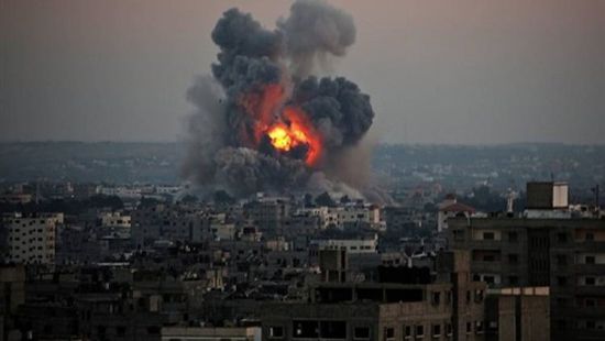 الجيش الإسرائيلي يقصف مواقع لـ"حزب الله" في لبنان