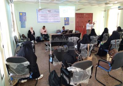 دورة للعاملين الصحيين بزنجبار حول كورونا (صور)