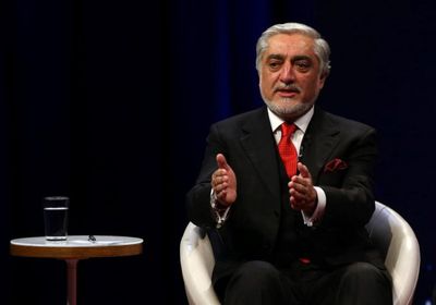 كبير مفوضي السلام الأفغان: استئناف المحادثات بدءا من سبتمبر