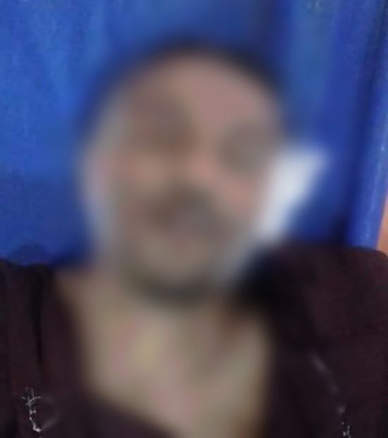 اغتيال علني.. عصابة إخوانية تقتل شابًا نهبت مسكنه بتعز