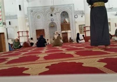 التعدي على مؤذن كفيف رفض أداء الصرخة الحوثية في مسجد بإب