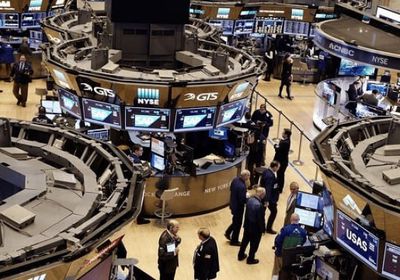  سوق الأسهم الأمريكية يرتفع بعد الإعلان عن عزم ترامب توقيع حزمة مساعدات