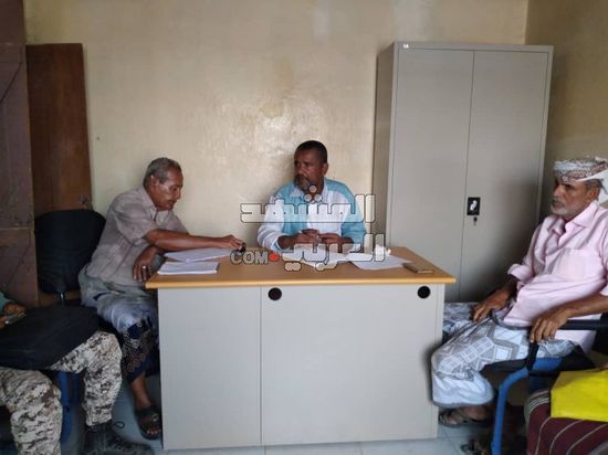 انتقالي خنفر يدعو لمساندة مطالب الجيش والأمن الجنوبي (صور)