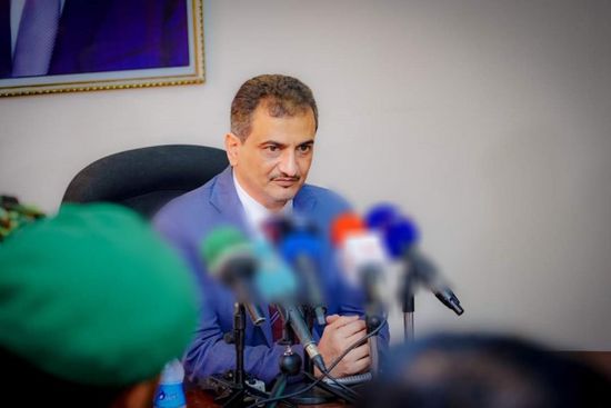 لملس يبدأ مهامه بمراجعة الخطة الأمنية بعدن