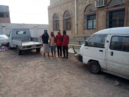 استعادة 5 سيارات مسروقة لمالكيها في عدن