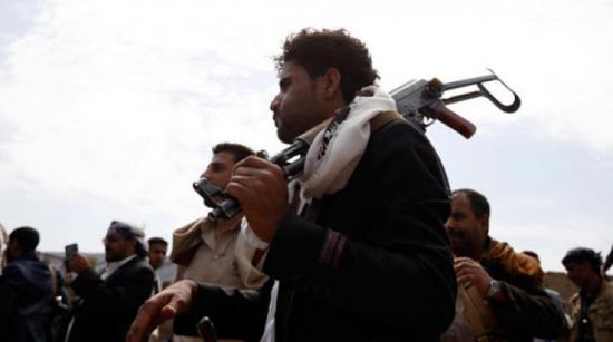 المليشيا تقتاد المواطنين عنوة إلى احتفالات عاشوراء