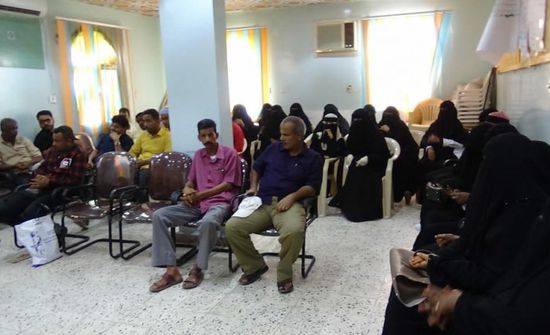 تدريب 100 عامل صحي بلحج على تجنب المخاطر