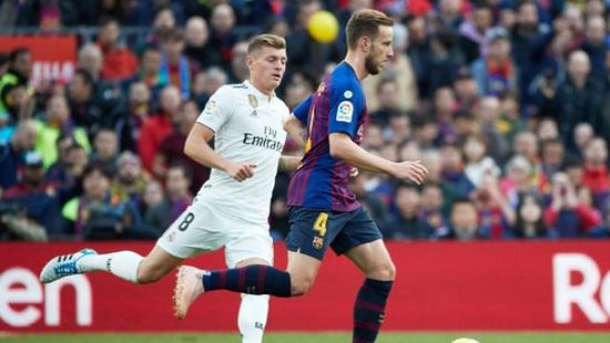 الكشف عن موعد مواجهتي كلاسيكو الأرض بين برشلونة وريال مدريد في الليجا