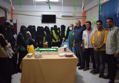 برنامج تأهيلي لإعانة الأمهات المعيلات بعدن