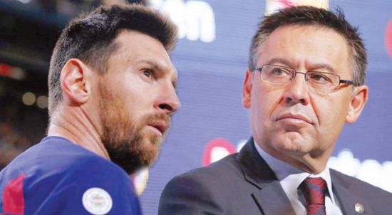 خوفًا من السجن.. رئيس برشلونة يتمسك بـ ميسي
