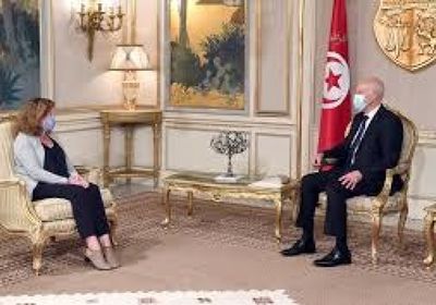 الرئيس التونسي يبحث أخر تطورات الأوضاع مع رئيسة بعثة الأمم المتحدة لليبيا 
