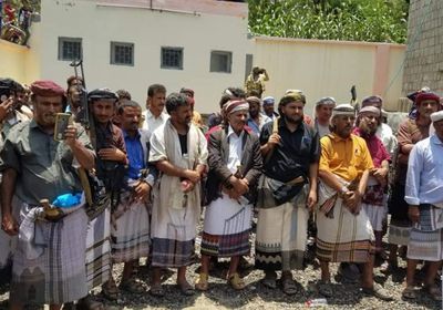 بالصور.. صلح قبلي يغلق قضية قتل خطأ في يافع