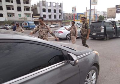 بحملة موسعة.. قوات العاصفة تؤمن عدن وغرب لحج (صور)