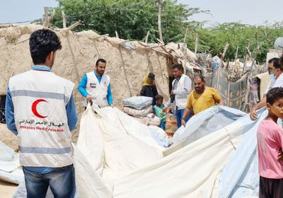 بالصور.. "هلال الإمارات" يستجيب لاستغاثة طفل شبوة