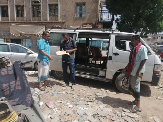 إدراج أعمال جديدة في رصف حي السوق بالحبيلين