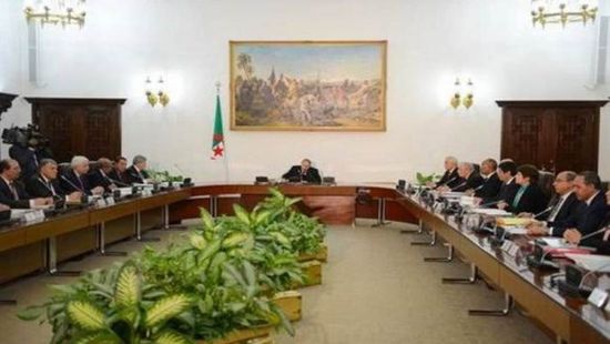 مجلس الوزراء الجزائري يقر تعديلات دستورية جديدة