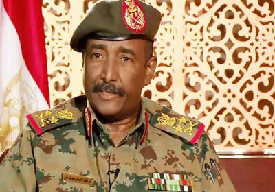 رئيس المجلس السيادي السوداني يصل إريتريا في زيارة رسمية