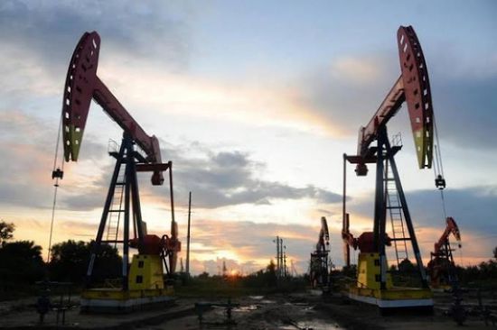  النفط يتراجع 3% بفعل مخاوف تراجع الطلب على الخام