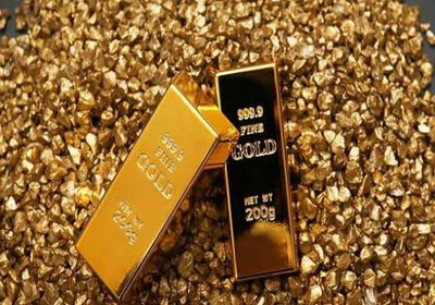  قوة الدولار الأمريكي تدفع الذهب للهبوط 2%