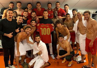 رسالة رونالدو بعد تخطيه حاجز الـ100 هدف مع البرتغال
