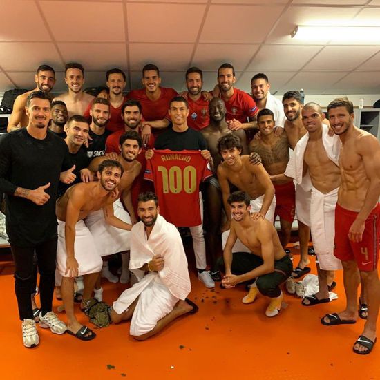 رسالة رونالدو بعد تخطيه حاجز الـ100 هدف مع البرتغال