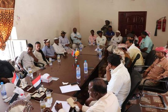 بإشراف التحالف.. توفير سيولة مالية لسقطرى استجابة لـ "الانتقالي"