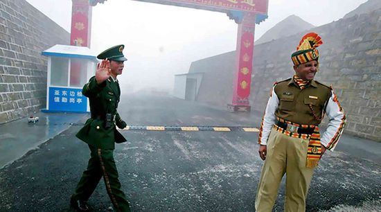  الصين والهند تتفقان على فض الاشتباك بسرعة من مواجهة حدودية متوترة