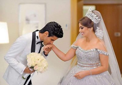 حمدي الميرغني يحتفل بعيد زواجه الثالث