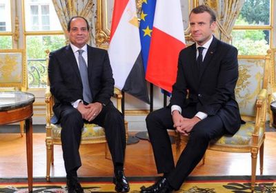 السيسي وماكرون يبحثان الملفات الإقليمية ومستجدات الوضع الليبي