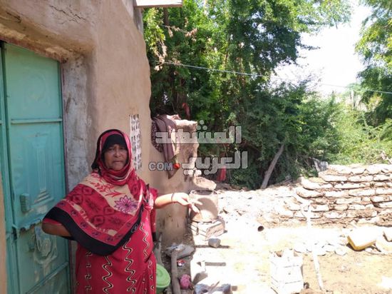 استغاثة لإنقاذها.. سيل يُحدث أضرارًا بمنزل أسرة في باتيس