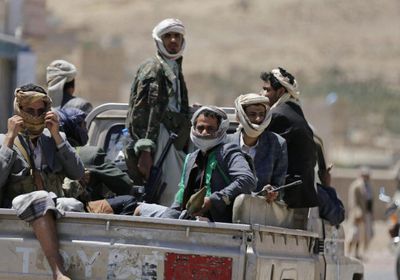 عصابات الحوثي في صنعاء.. مرتزقة تنهب الأموال وتروّع السكان