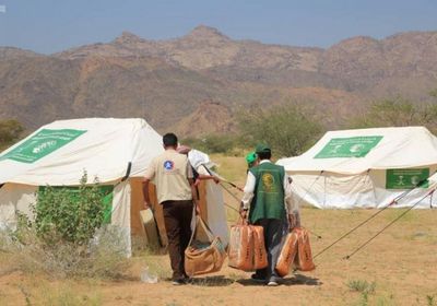 "سلمان للإغاثة" يقدم موادًا إيوائية لنازحي مأرب