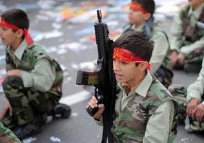 المرصد السوري: إيران تستغل فقر السوريين في تجنيد الشباب والأطفال