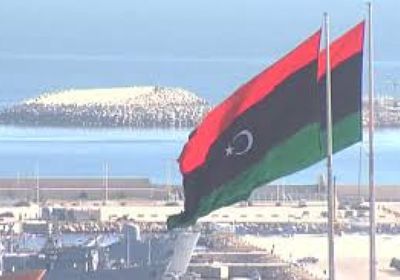 أمطار غزيرة تغزو مصراته وتتسبب في شل حركة المرور