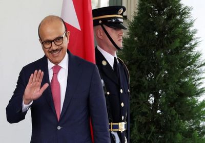  وزير الخارجية البحريني يهنئ الإمارات على معاهدة السلام مع إسرائيل