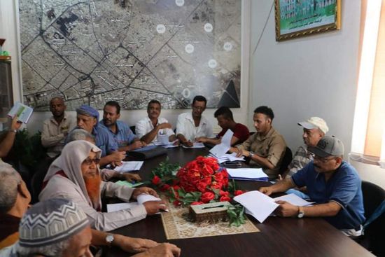 إغلاق الصيدليات غير المرخصة في الشيخ عثمان