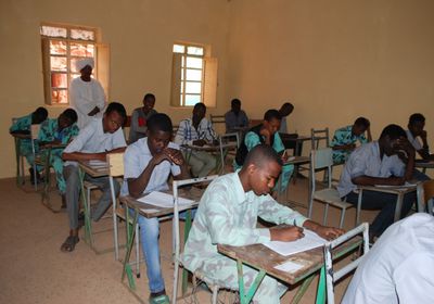 السودان.. قطع الإنترنت لمنع الغش في الامتحانات يثير جدلاً