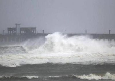 "سالي" يتسبب في سقوط أمطار غزيرة على ولايات أمريكية