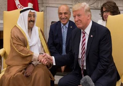  ترامب يمنح أمير الكويت وسام الاستحقاق العسكري
