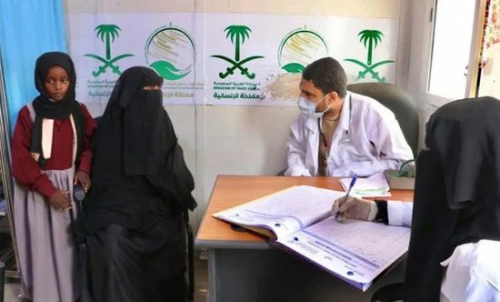 أدوية سعودية مجانية لمئات المرضى بالخوخة