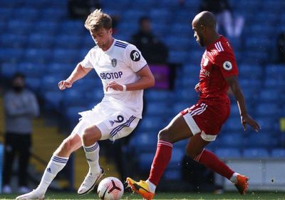 ليدز يونايتد يحقق فوزا مثيرا أمام فولهام بالدوري الإنجليزي