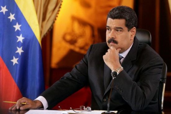 رئيس كولومبيا يطالب بمحاكمة نيكولاس مادورو