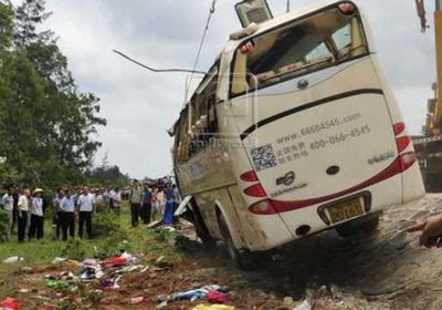 مقتل 15 شخصًا إثر سقوط حافلة ركاب في نهر بنيجيريا  