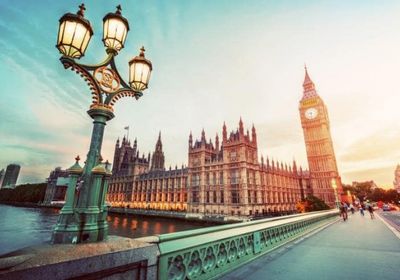  بريطانيا على وشك تطبيق الإغلاق بلندن