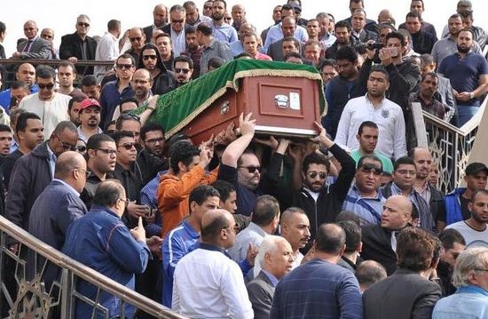  مصر تسمح بعودة صلاة الجنازة بالمساجد بهذا الشرط