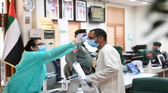 الإمارات تسجل 674 إصابة جديدة بفيروس كورونا