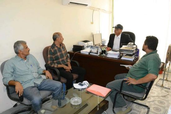 مأمور صيرة يتفقد جهود تطوير مستشفى عدن